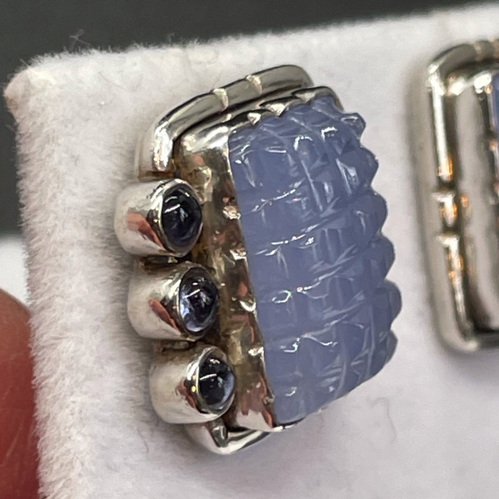 Amy Kahn Russell chalcedony and iolite earrings - Picture 3 of 5